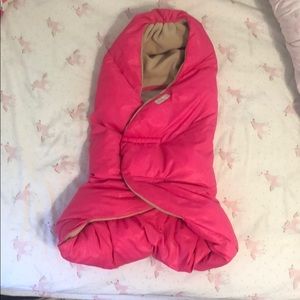 7AM Enfant Nido, Neon Pink, Small - Car Seat Cover